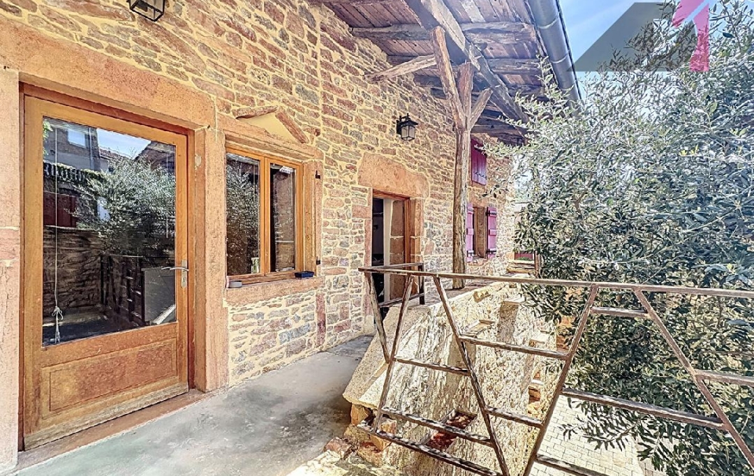 DYNAMIC IMMOBILIER : Maison / Villa | VERGISSON (71960) | 79 m2 | 220 000 € 