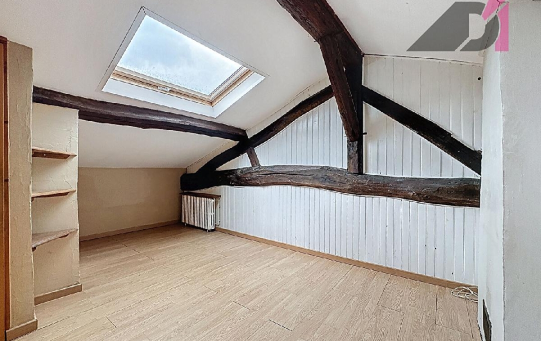 DYNAMIC IMMOBILIER : House | VERZE (71960) | 124 m2 | 229 000 € 