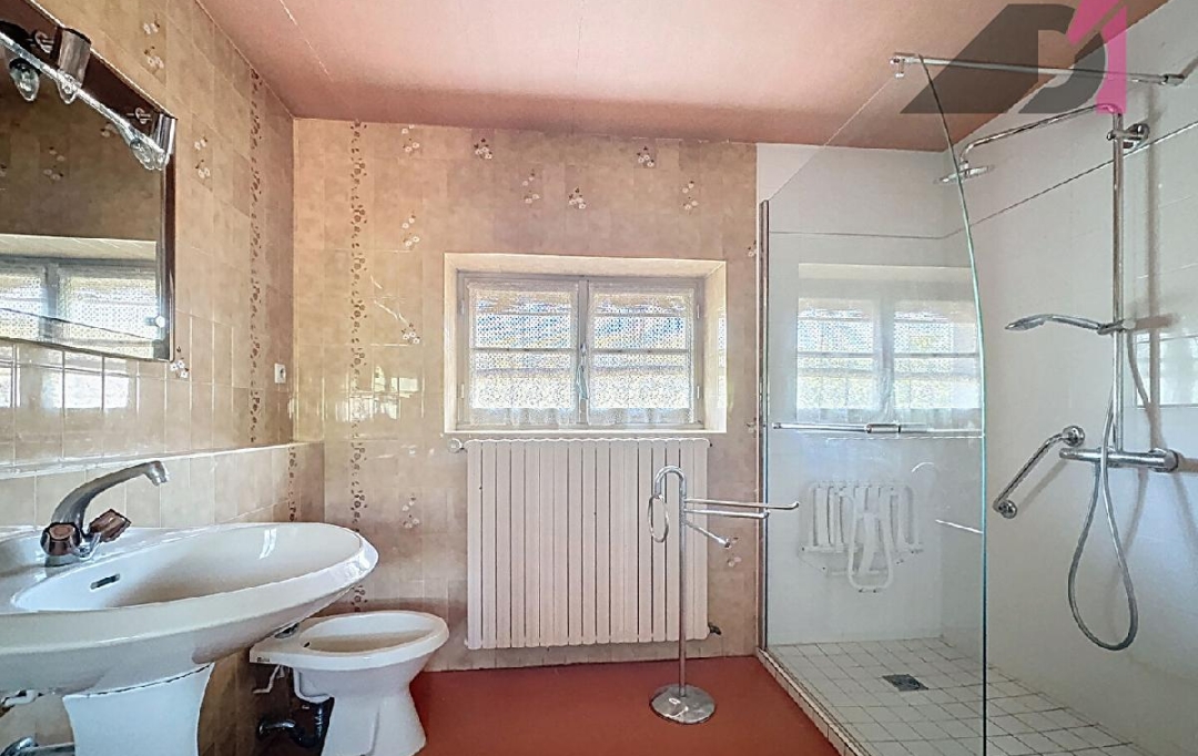 DYNAMIC IMMOBILIER : Maison / Villa | SAINT-GENGOUX-DE-SCISSE (71260) | 214 m2 | 290 000 € 