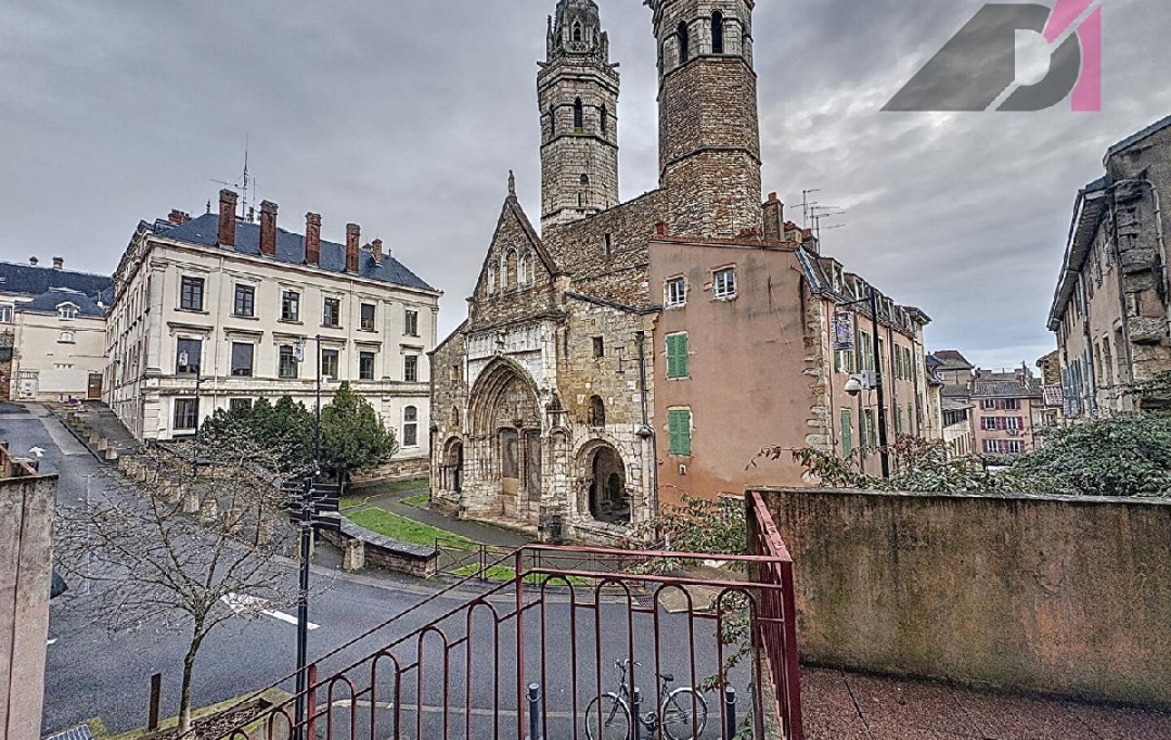 DYNAMIC IMMOBILIER : Appartement | MACON (71000) | 50 m2 | 135 000 € 