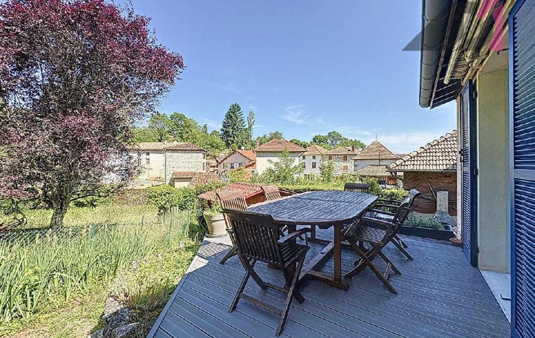 DYNAMIC IMMOBILIER : Maison / Villa | SAINT-PIERRE-LE-VIEUX (71520) | 93 m2 | 120 000 € 