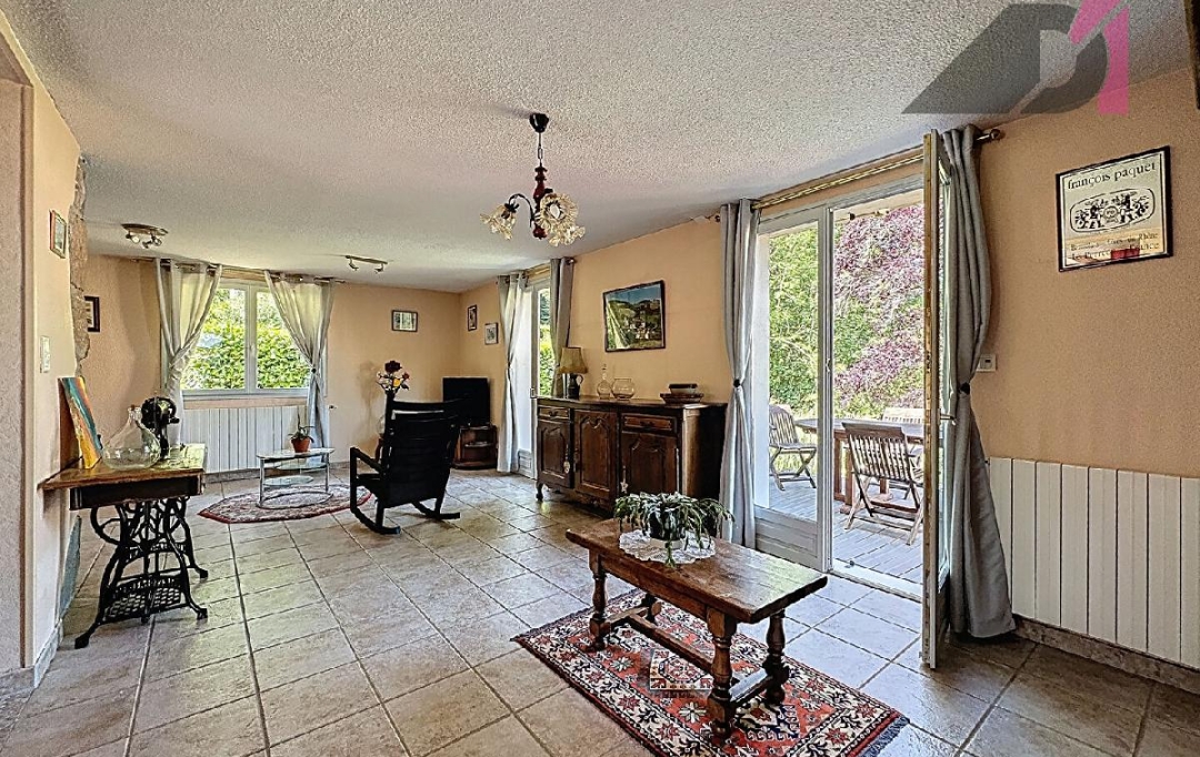 DYNAMIC IMMOBILIER : Maison / Villa | SAINT-PIERRE-LE-VIEUX (71520) | 93 m2 | 120 000 € 