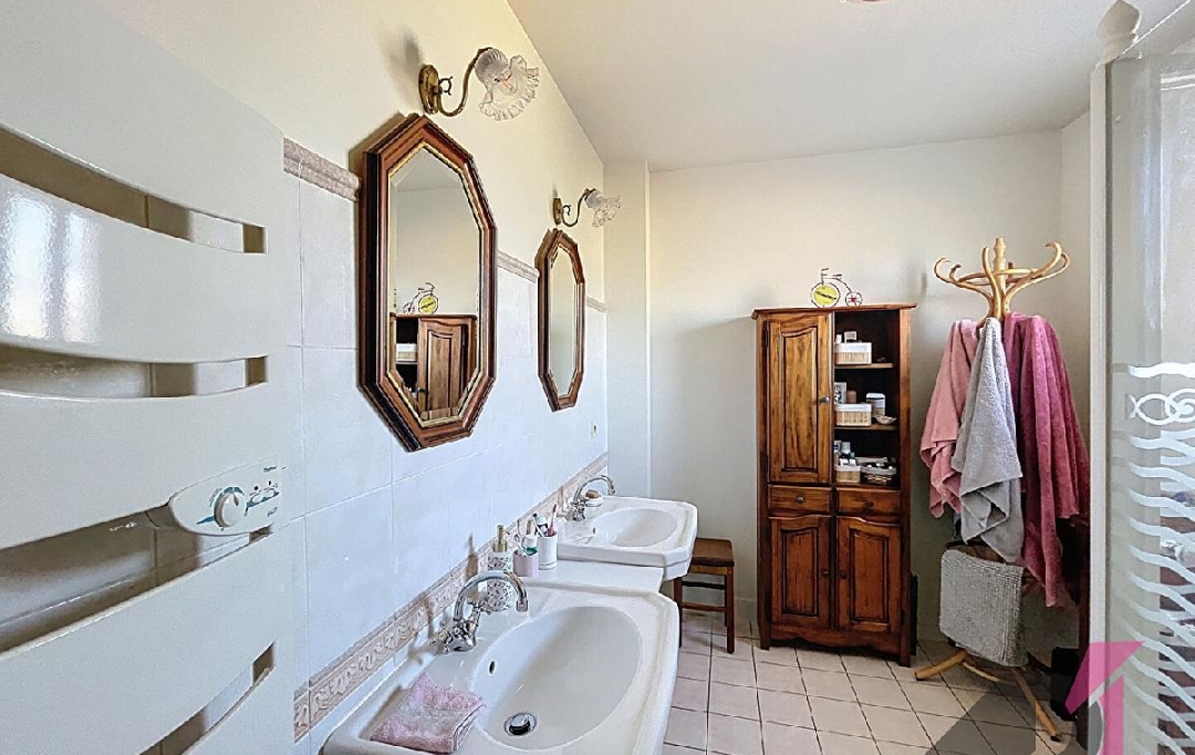DYNAMIC IMMOBILIER : Maison / Villa | BUSSIERES (71960) | 128 m2 | 320 000 € 