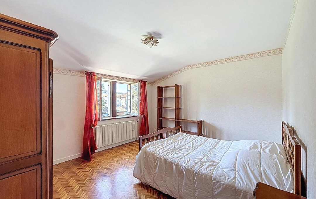 DYNAMIC IMMOBILIER : House | CLUNY (71250) | 300 m2 | 676 000 € 