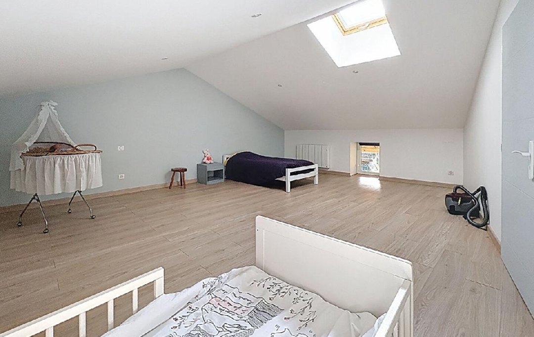 DYNAMIC IMMOBILIER : Maison / Villa | IGE (71960) | 125 m2 | 320 000 € 