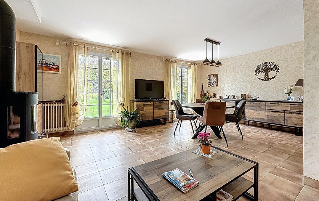 DYNAMIC IMMOBILIER : Maison / Villa | SAINT-MARTIN-BELLE-ROCHE (71118) | 101 m2 | 250 000 € 