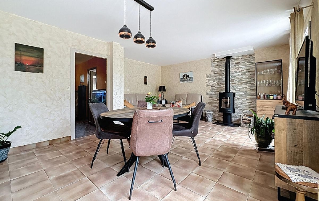 DYNAMIC IMMOBILIER : Maison / Villa | SAINT-MARTIN-BELLE-ROCHE (71118) | 101 m2 | 250 000 € 