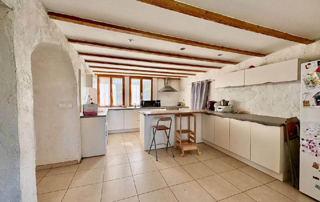 DYNAMIC IMMOBILIER : House | AIGUEPERSE (69790) | 143 m2 | 185 000 &euro; 