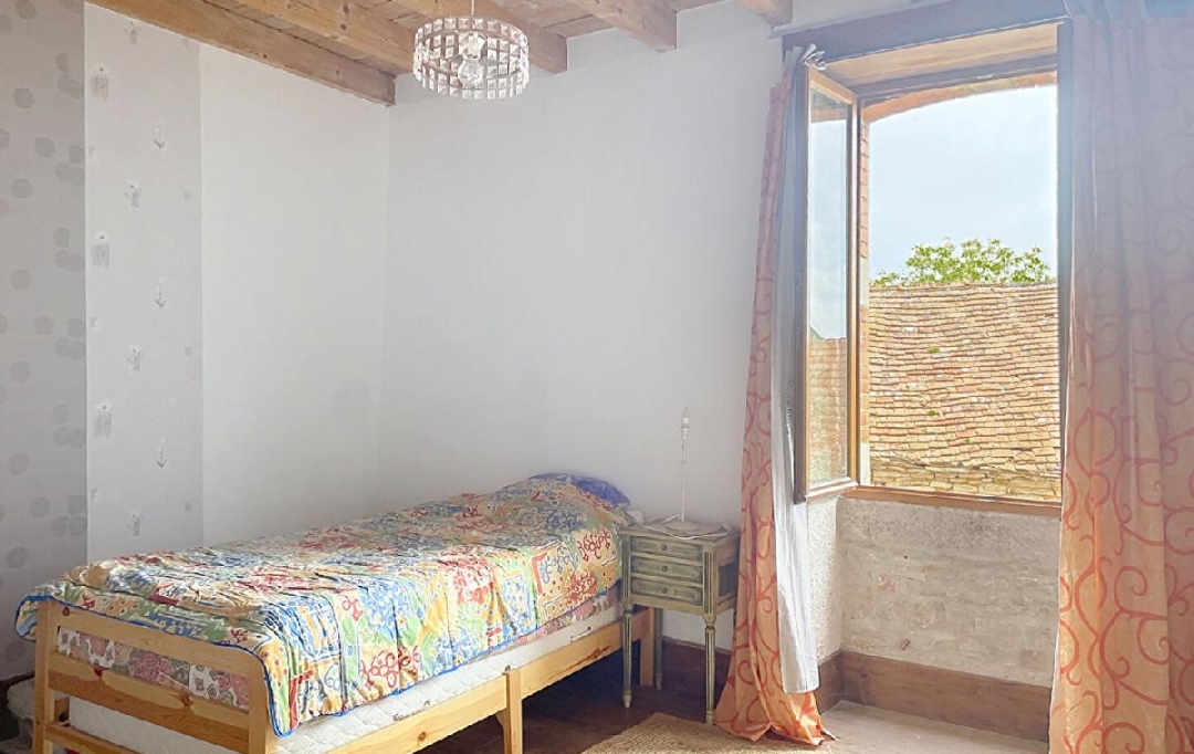 DYNAMIC IMMOBILIER : House | CHISSEY-LES-MACON (71460) | 57 m2 | 70 000 &euro; 