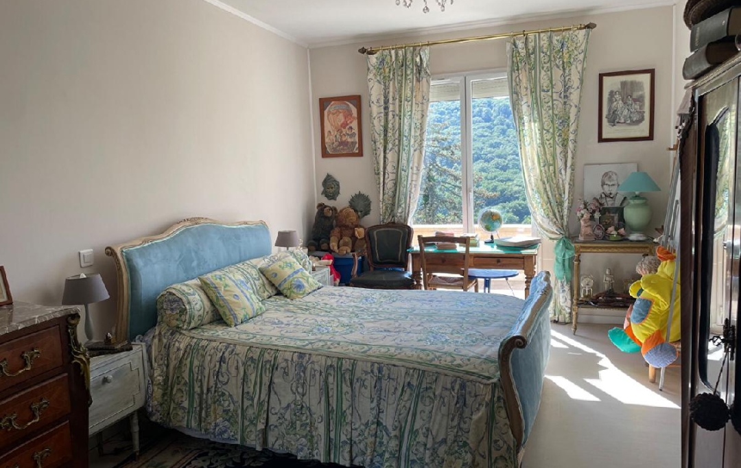 DYNAMIC IMMOBILIER : House | BURGY (71260) | 163 m2 | 330 000 &euro; 