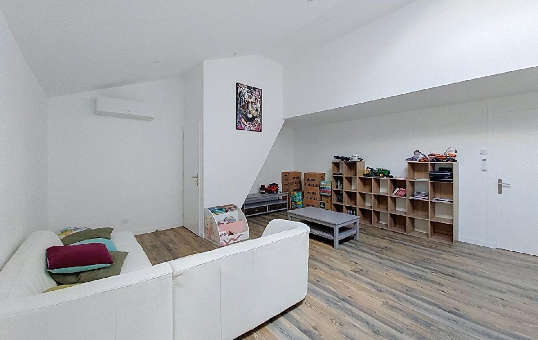 DYNAMIC IMMOBILIER : House | LANTIGNIE (69430) | 220 m2 | 335 000 &euro; 