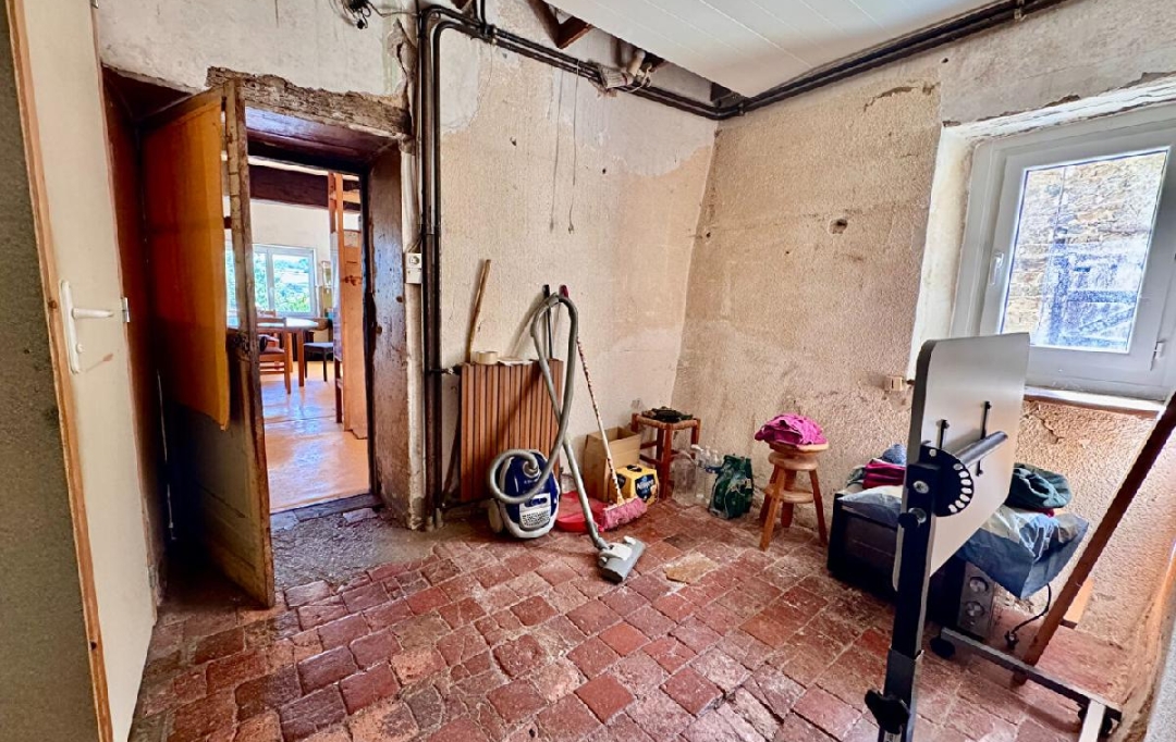 DYNAMIC IMMOBILIER : Maison / Villa | SAINT-PIERRE-LE-VIEUX (71520) | 129 m2 | 89 000 &euro; 