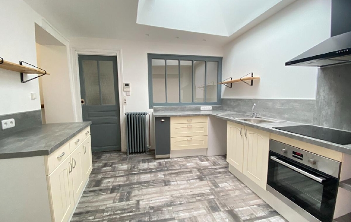  DYNAMIC IMMOBILIER Maison / Villa | REPLONGES (01750) | 84 m2 | 850 € 