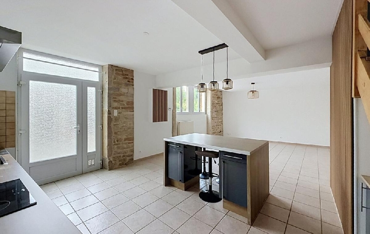  DYNAMIC IMMOBILIER Appartement | AZE (71260) | 78 m2 | 780 € 