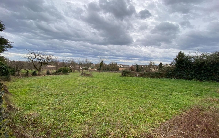  DYNAMIC IMMOBILIER Terrain | VIRE (71260) | 1 114 m2 | 70 000 € 
